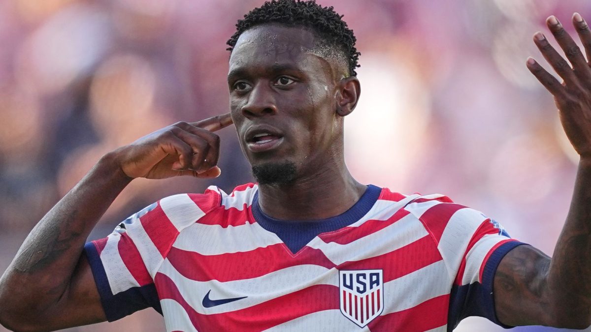 Transfer Balogun Batal, Everton Hanya Punya Satu Striker