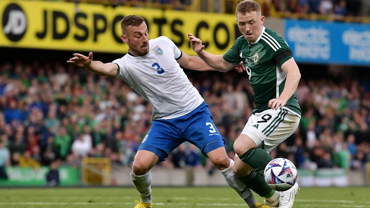 Irlandia vs Israel Tetap Digelar, Pemain Pakai Ban Lengan