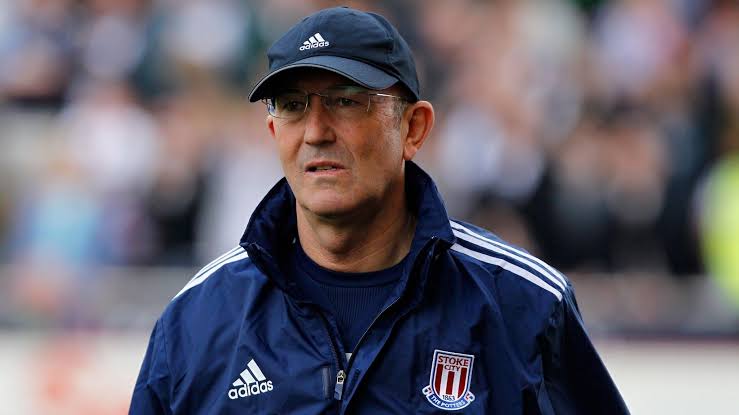 Tony Pulis: Stoke Dicurangi Usai Pelanggaran Manchester City