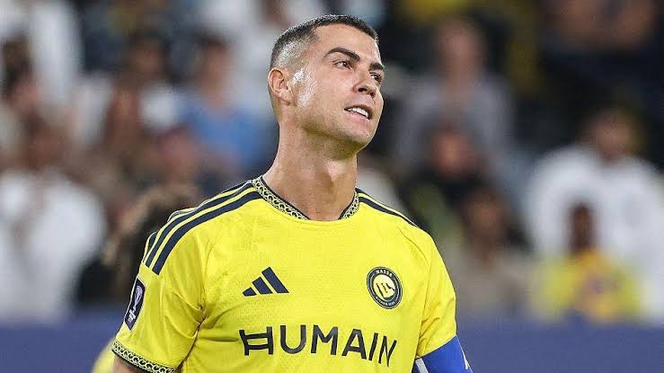Cristiano Ronaldo Diskors 30 Hari Usai Tinggalkan Timnas