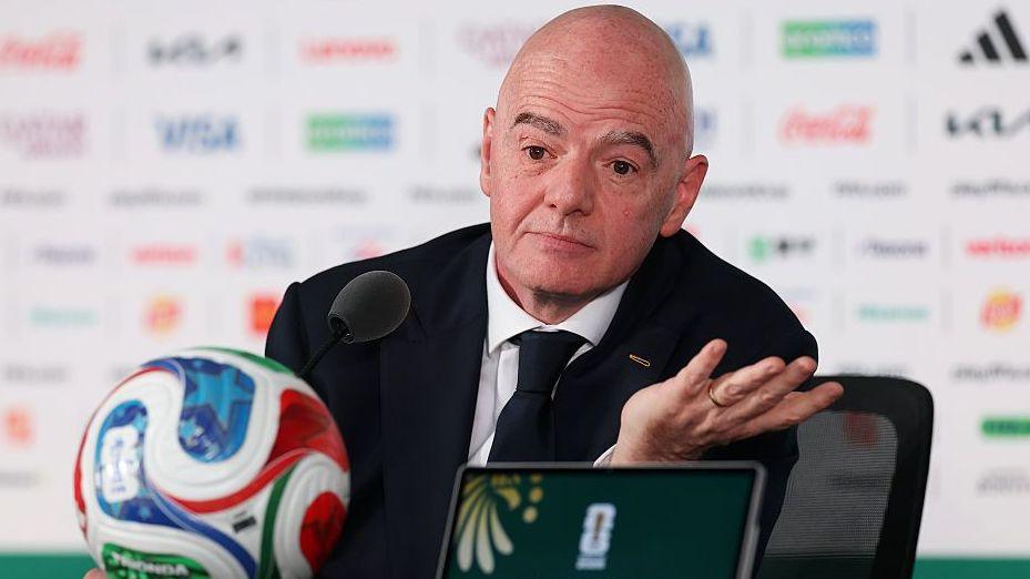 Gianni Infantino Minta Maaf, Dituntut Jawab Soal FFE