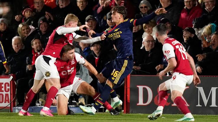 Kartu Merah Max Dowman Bikin Arsenal dan Arteta Terpuruk